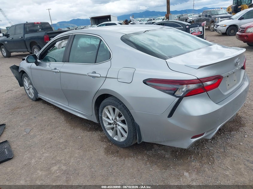 2021 TOYOTA CAMRY auction photo 3