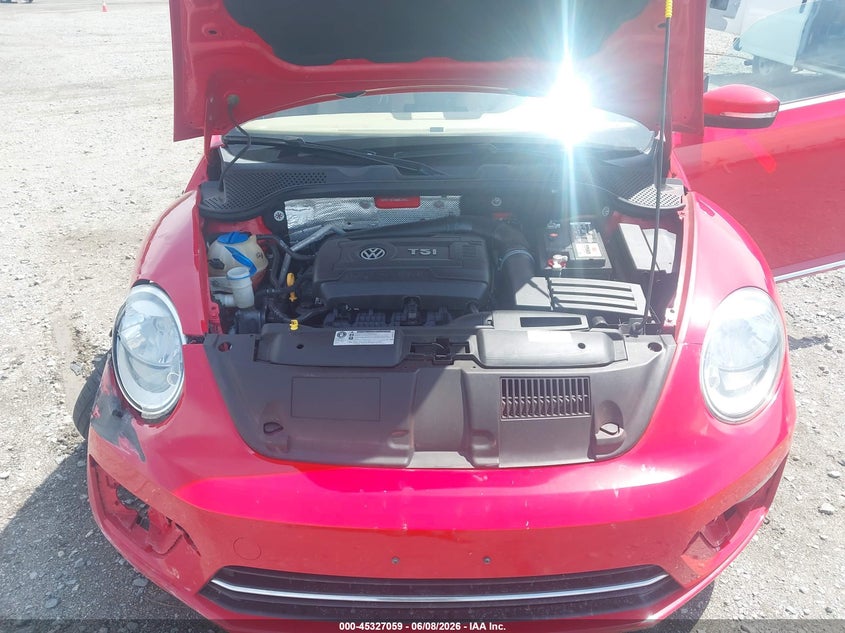 2017 Volkswagen Beetle #Pinkbeetle/1.8T Classic/1.8T S/1.8T Se/1.8T Sel VIN: 3VW517AT3HM805940 Lot: 45327059