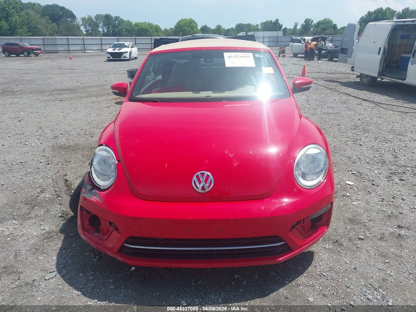 2017 Volkswagen Beetle #Pinkbeetle/1.8T Classic/1.8T S/1.8T Se/1.8T Sel VIN: 3VW517AT3HM805940 Lot: 45327059