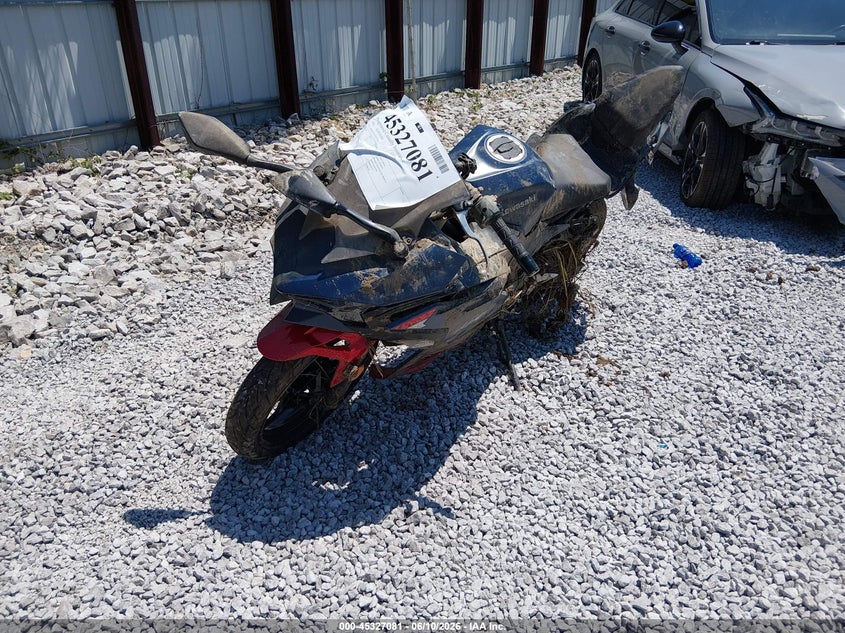 2026 KAWASAKI EX500 auction photo 2