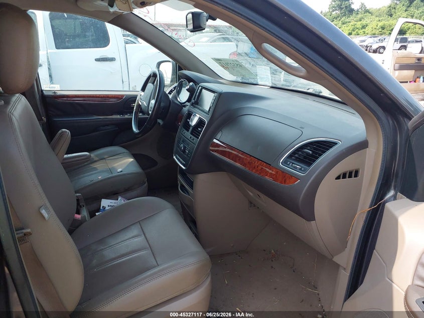 AtlanticExpress - Chrysler Town & Country