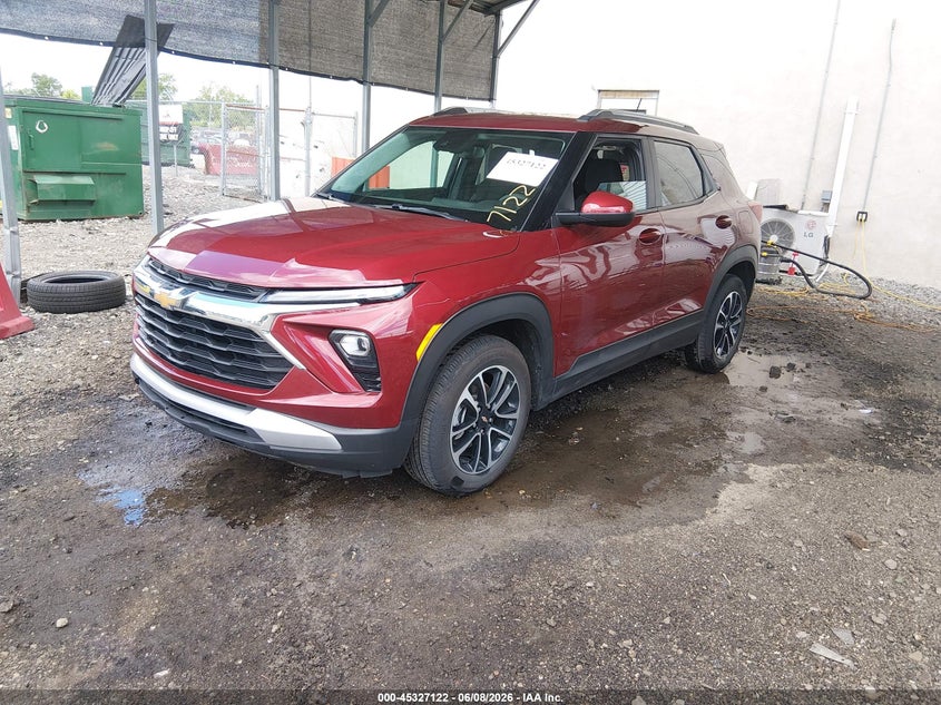 2025 CHEVROLET TRAILBLAZER auction photo 2