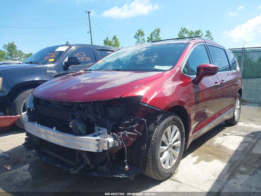 Vin: 2c4rc1bgxhr788320, lot: 45825225, chrysler pacifica touring-l 20172