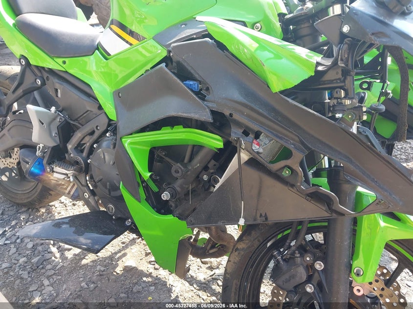2025 Kawasaki Ex650 P VIN: ML5EXEP11SDAD8502 Lot: 45327458