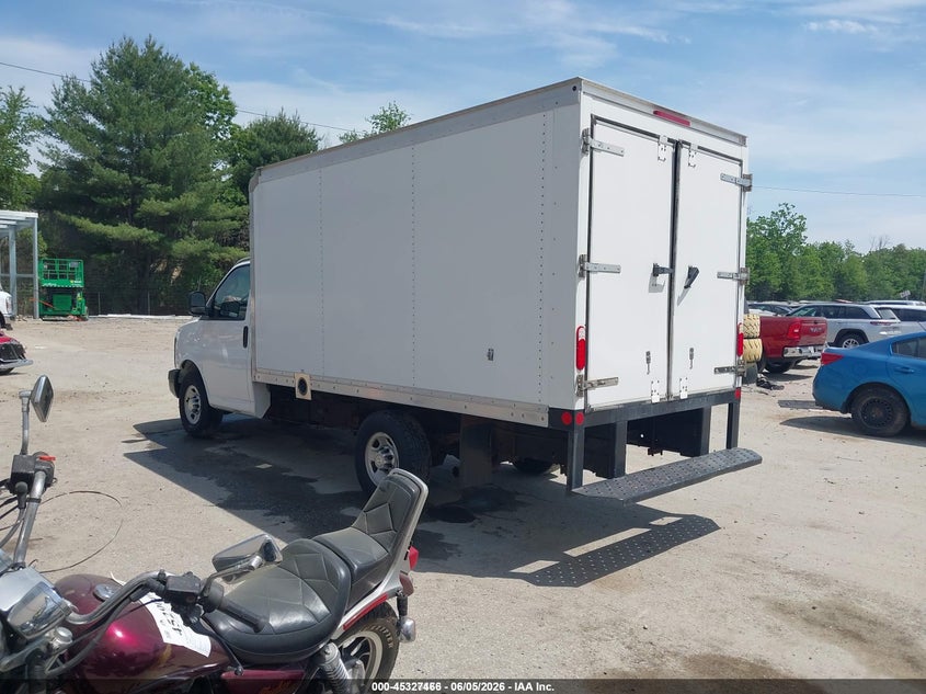 2016 CHEVROLET EXPRESS CUTAWAY auction photo 3