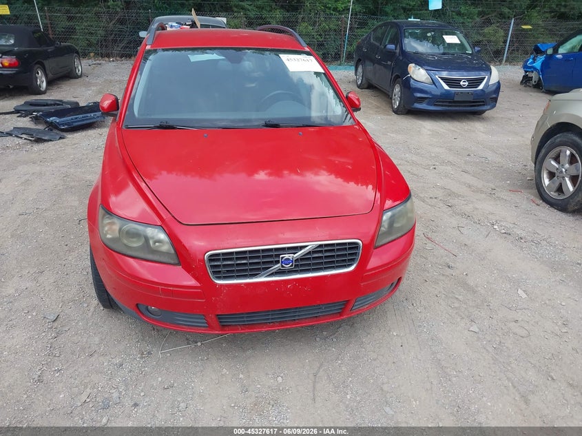 2005 Volvo V50 2.4I A/2.4I A Sr VIN: YV1MW390252063093 Lot: 45327617