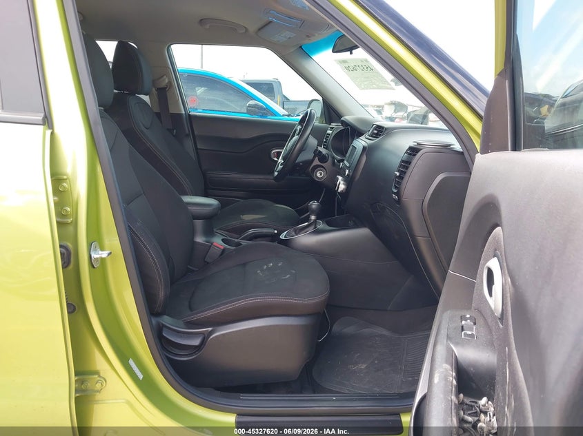 2017 KIA SOUL auction photo 5