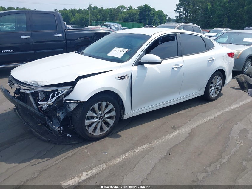 Vin: 5xxgt4l34hg162467, lot: 45825558, kia optima lx 20172