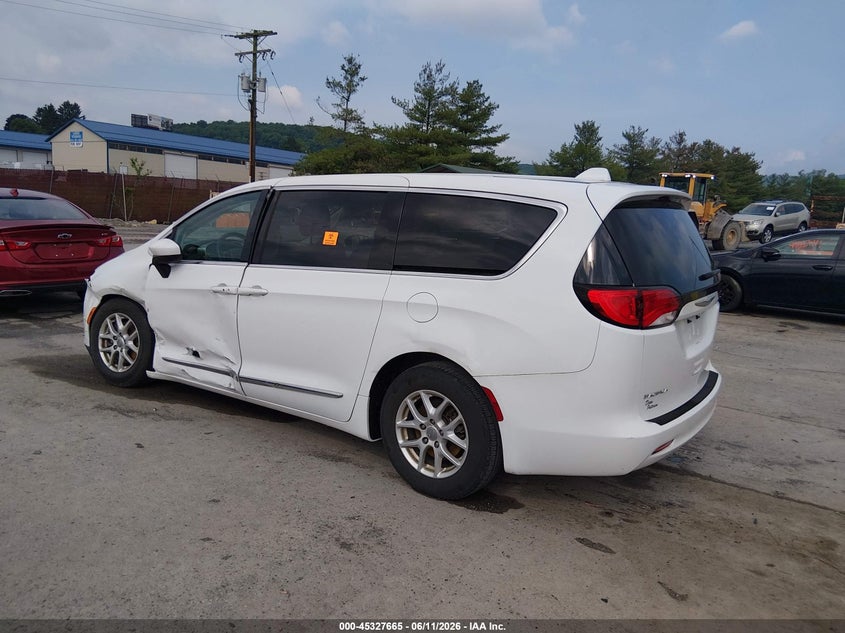 Vin: 2c4rc1cgxhr529471, lot: 45825597, chrysler pacifica lx 20173