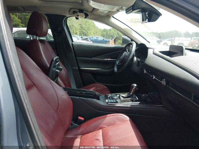 2024 MAZDA CX-30 2.5L I-4 DI, DOHC, V(VIN: 3MVDMBCM5RM652282