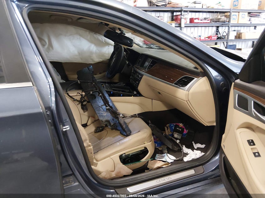 2015 HYUNDAI GENESIS auction photo 5