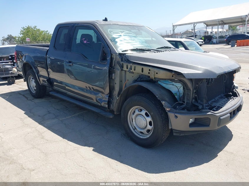 Vin: 1ftex1cp6kkc98612, lot: 45825806, ford f-150 xlt 2019 img_1