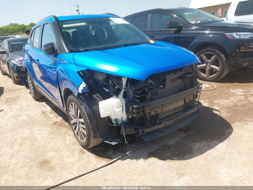 2024 Nissan Kicks Sr Xtronic Cvt