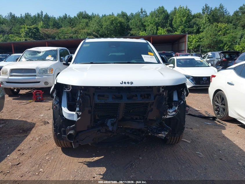 2026 Jeep Grand Wagoneer L - widok 12