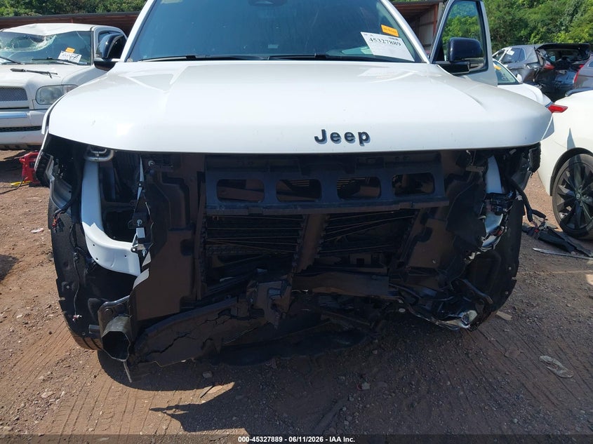 2026 Jeep Grand Wagoneer L - widok 17