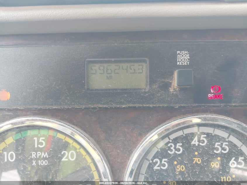 2009 OTHER FREIGHTLINER CONVENTIONAL COLUMBIA TRUCK N/A