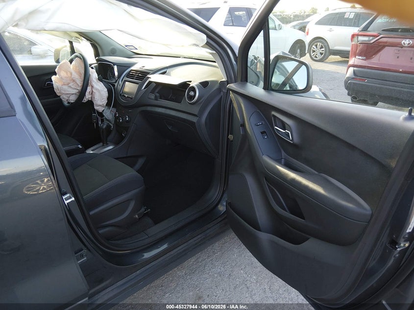2016 CHEVROLET TRAX auction photo 5