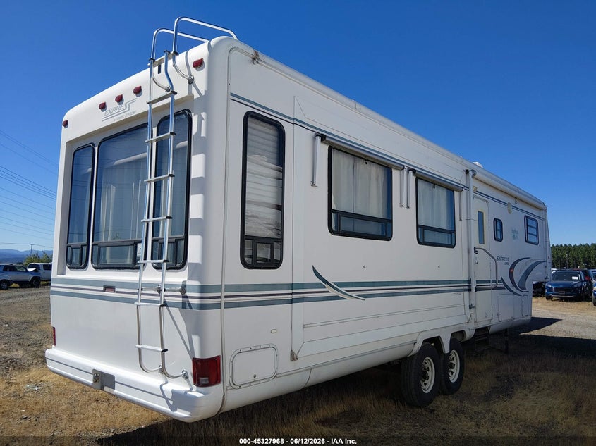 2001 TRAVEL SUPREME EXPRESS 34 KSTSO auction photo 4