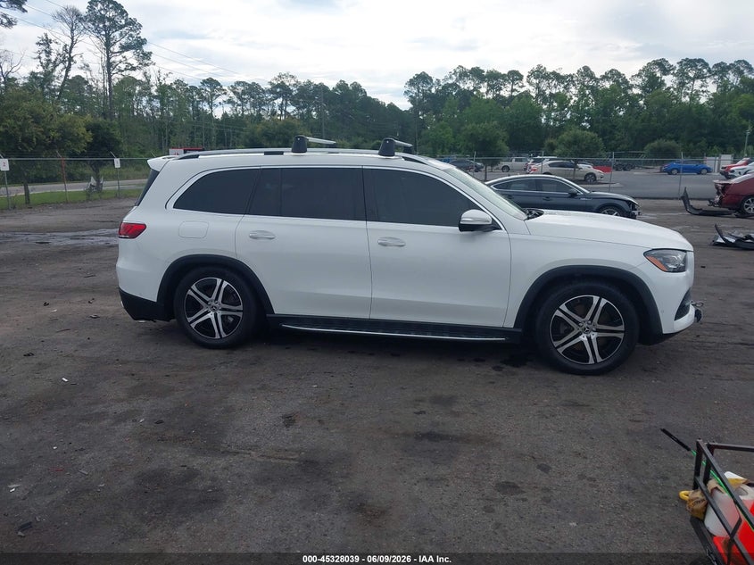 2022 MERCEDES-BENZ GLS 450 4MATIC — Photo 13