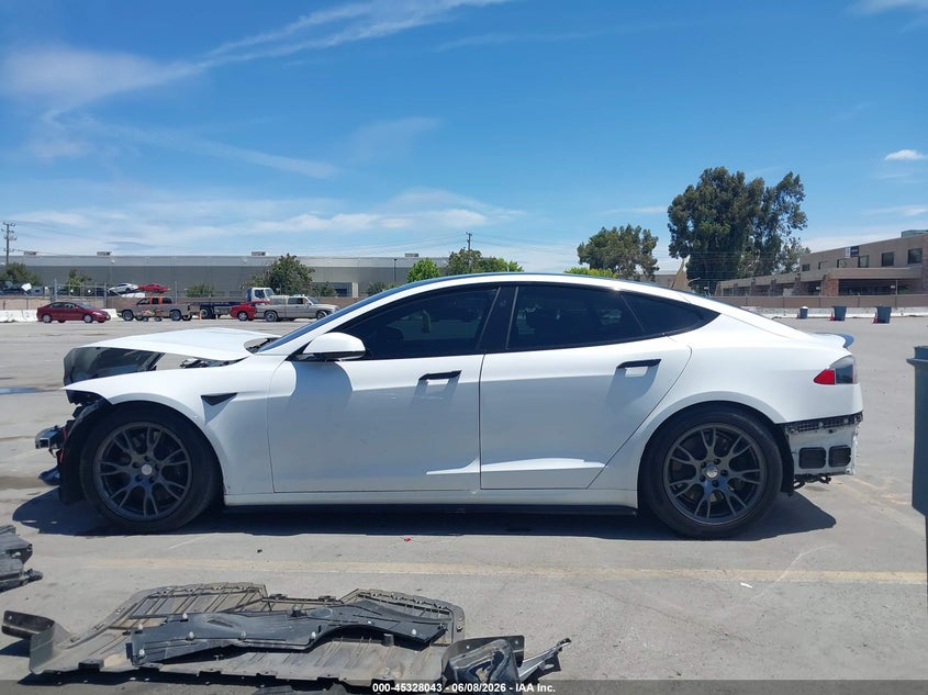 2021 Tesla Model S Plaid Tri Motor All-Wheel Drive VIN: 5YJSA1E65MF447262 Lot: 45328043