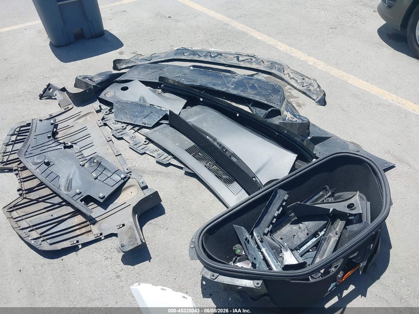 2021 Tesla Model S Plaid Tri Motor All-Wheel Drive VIN: 5YJSA1E65MF447262 Lot: 45328043