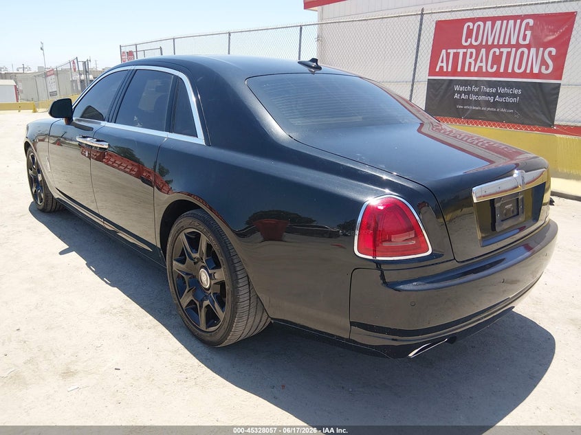 2015 ROLLS-ROYCE GHOST SEDAN 6.6L V-12 DI, DOHC, VVT, TURBO, 563HP