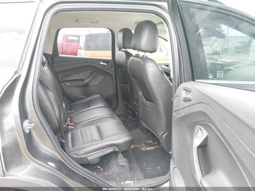 2016 Ford Escape 1.6 Titanium grey Lot 111045328121 Vin 1FMCU9JX2GUA22193