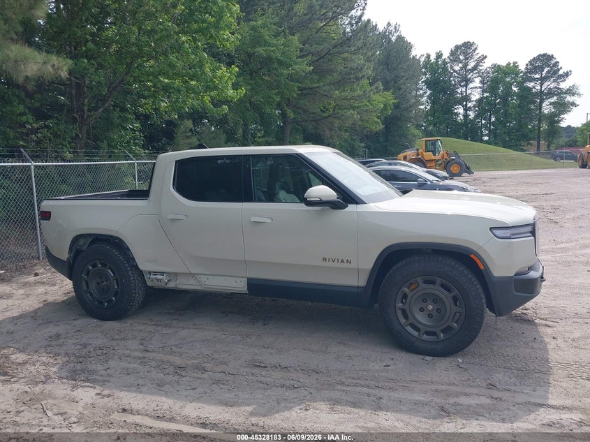 2025 Rivian R1T Adventure VIN: 7FCTGCAA3SN040932 Lot: 45328183