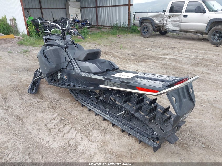 2020 SKI-DOO SUMMIT SP 850 E-TEC auction photo 3
