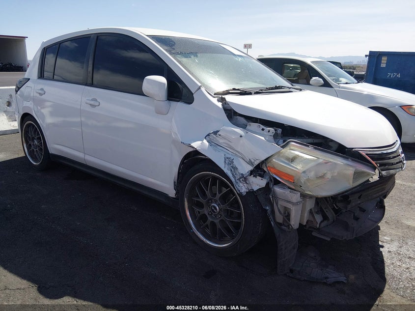 Vin: 3n1bc1cp5al372391, lot: 45826143, nissan versa 1.8s 2010 img_1