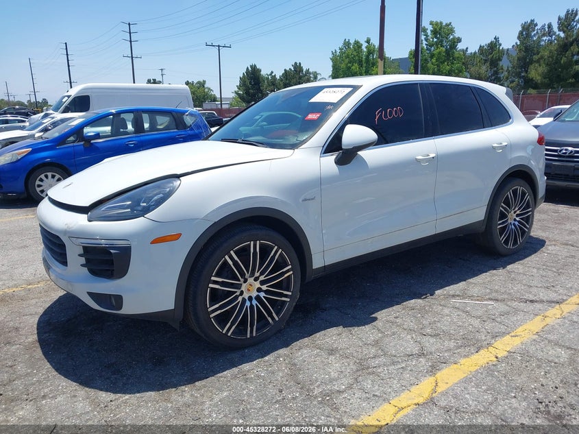 Vin: wp1af2a24fla36567, lot: 45826205, porsche cayenne diesel 20152