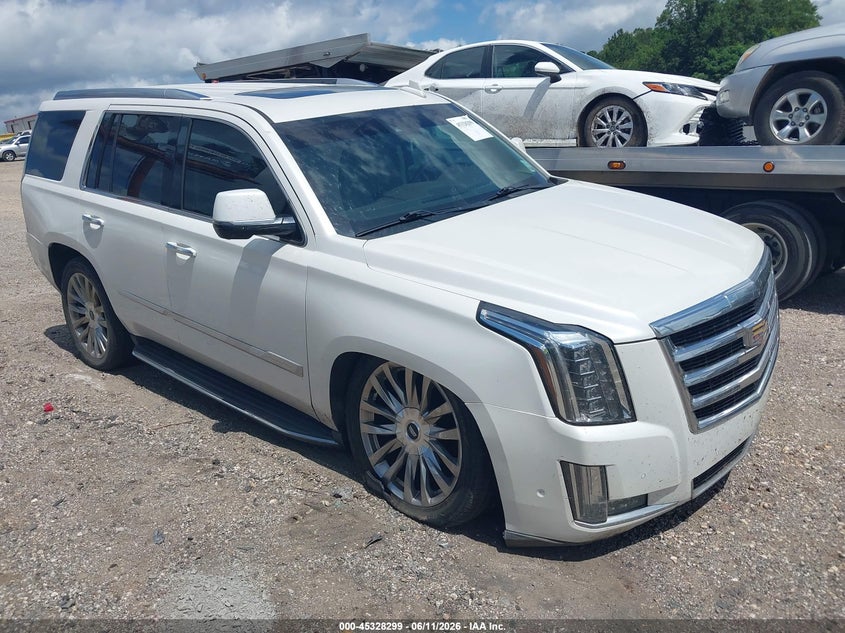 Vin: 1gys3bkj3hr303566, lot: 45826232, cadillac escalade luxury 2017 img_1