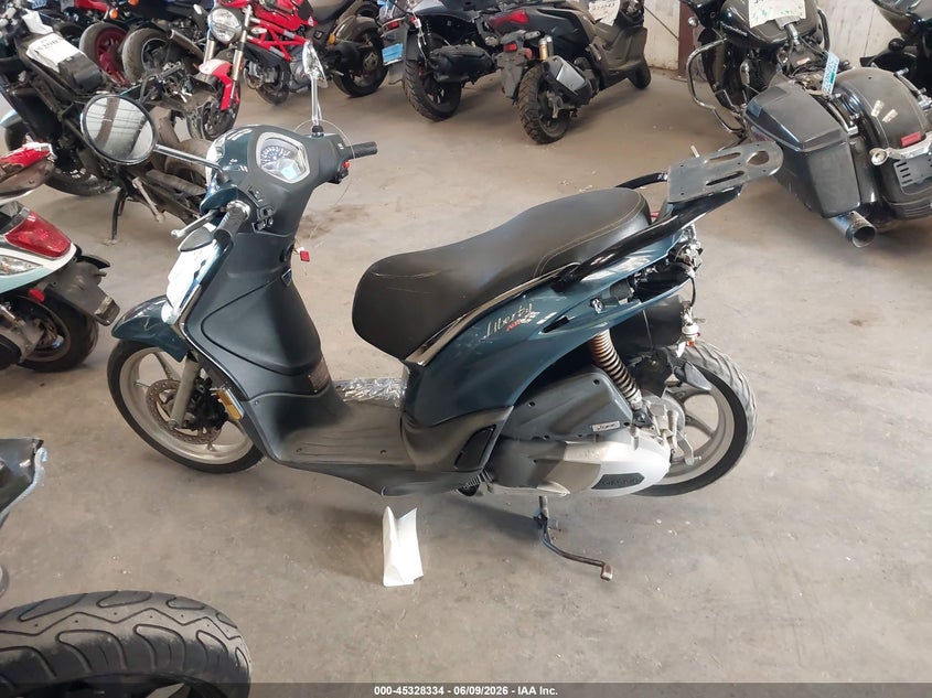 2022 Piaggio Liberty 150/150 S/150 Baci Perugina VIN: ZAPM898G3N7002872 Lot: 45328334