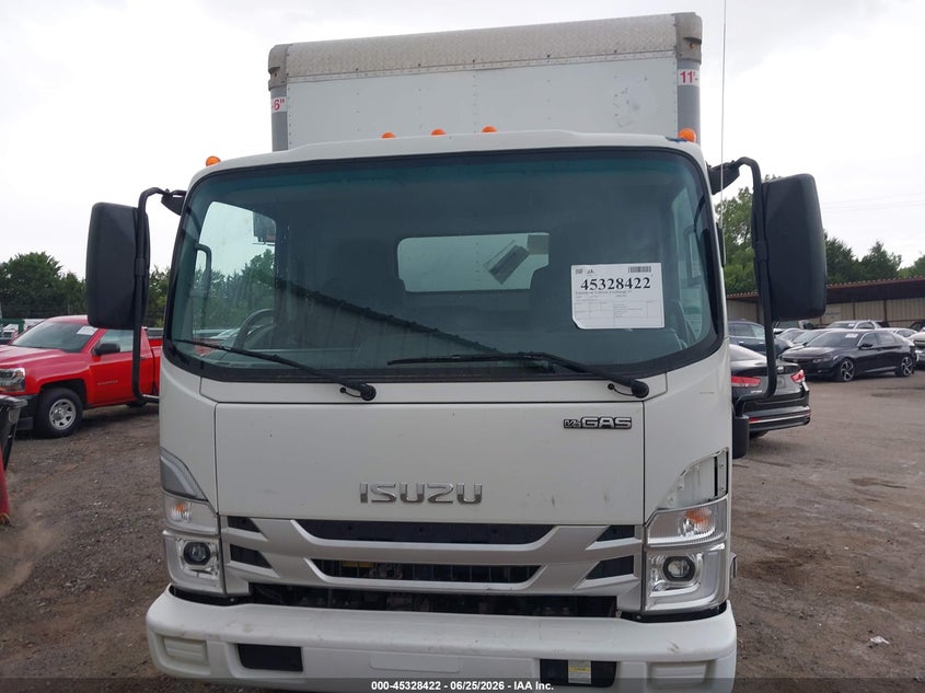 2024 ISUZU NPR HD VAN N/A
