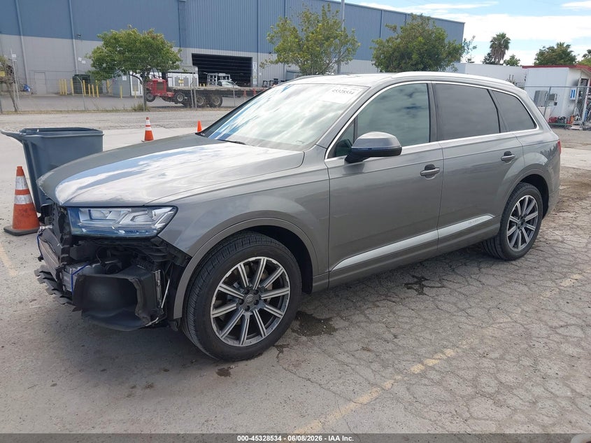 Vin: wa1laaf7xhd021506, lot: 45826467, audi q7 3.0t premium 20172