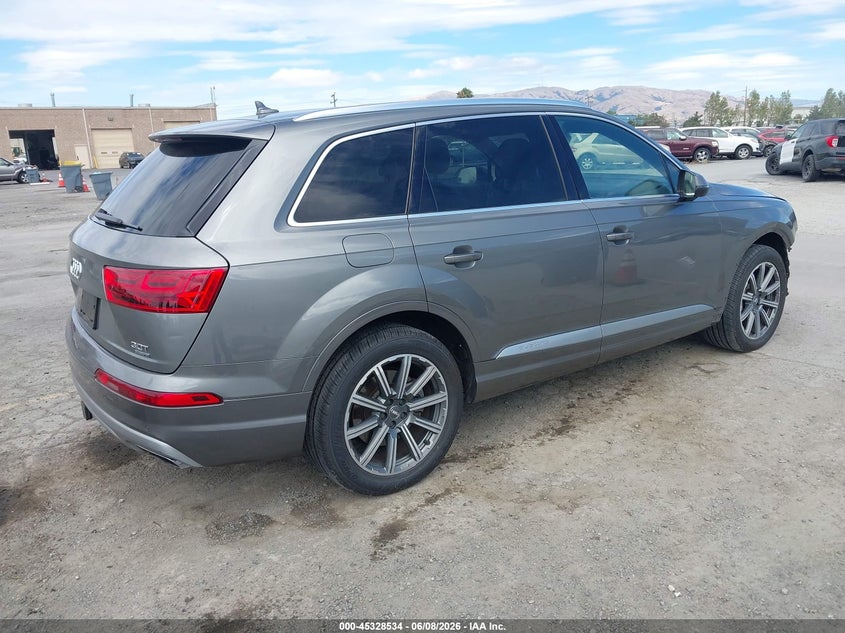 Vin: wa1laaf7xhd021506, lot: 45826467, audi q7 3.0t premium 20174