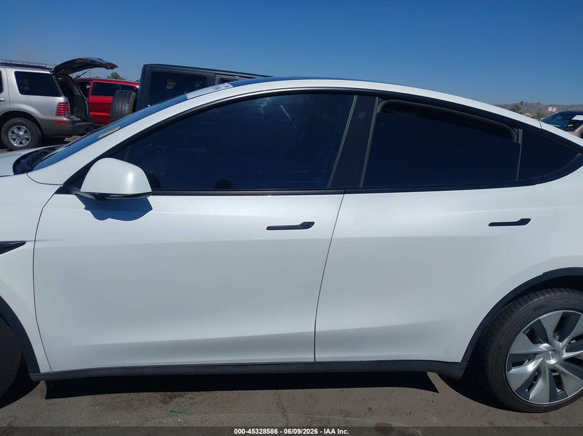 AtlanticExpress - Tesla Model Y