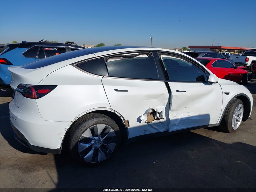 AtlanticExpress - Tesla Model Y