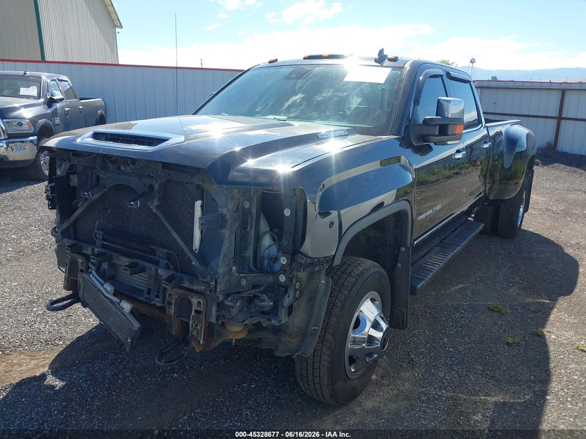 2018 GMC SIERRA 3500HD auction photo 2