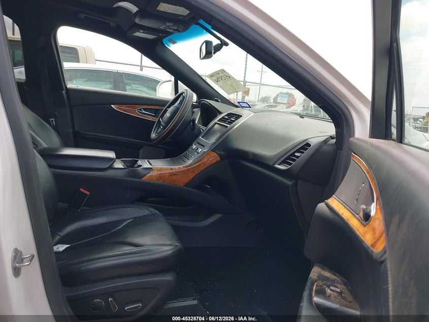 2016 LINCOLN MKX auction photo 5