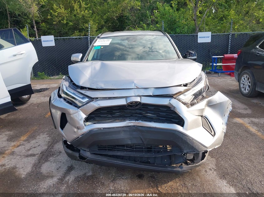 AtlanticExpress - Toyota RAV4