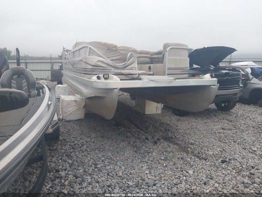 2002 BENNINGTON 2550RL auction photo 1