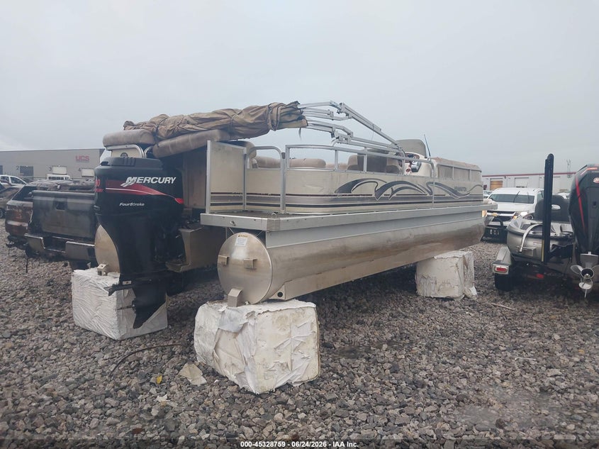 2002 BENNINGTON 2550RL auction photo 4