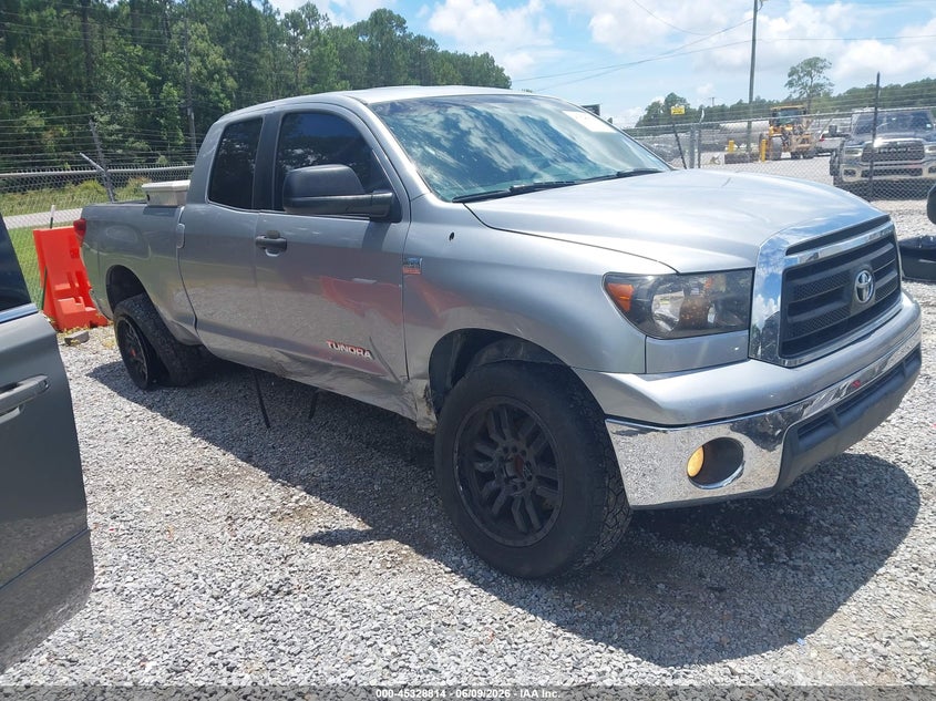 2010 TOYOTA TUNDRA auction photo 1