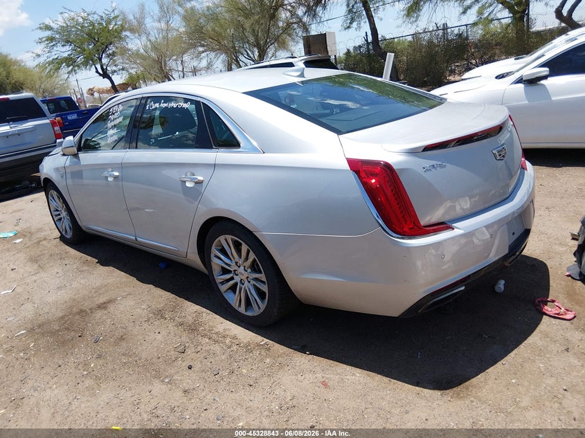 2018 CADILLAC XTS auction photo 3