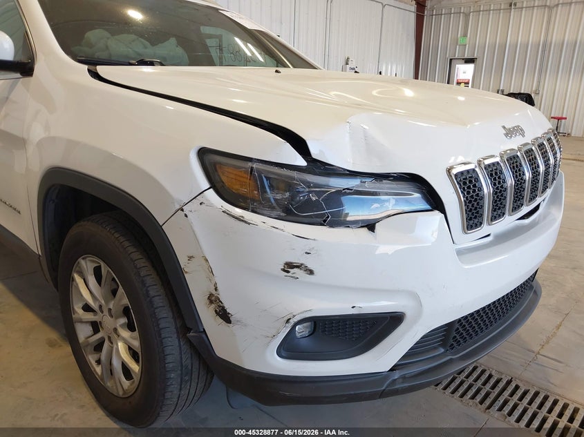 2019 Jeep Cherokee Latitude 4X4 VIN: 1C4PJMCX9KD216615 Lot: 45328877