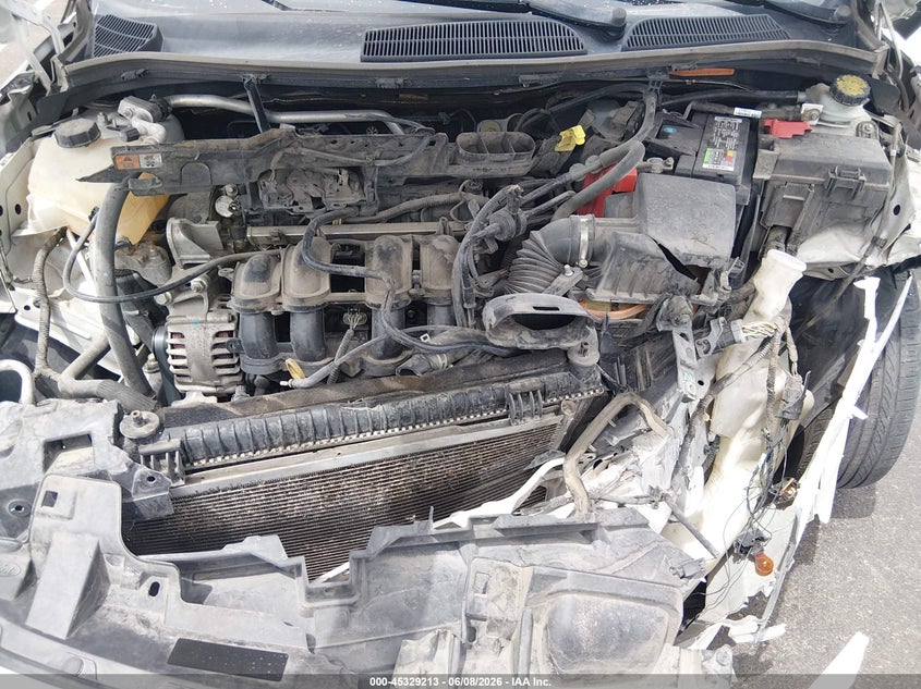 VIN 3FADP4BJ8JM143132 2018 FORD FIESTA SE