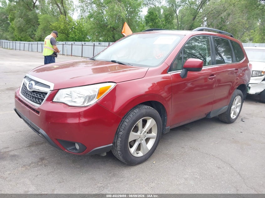 2015 SUBARU FORESTER auction photo 2