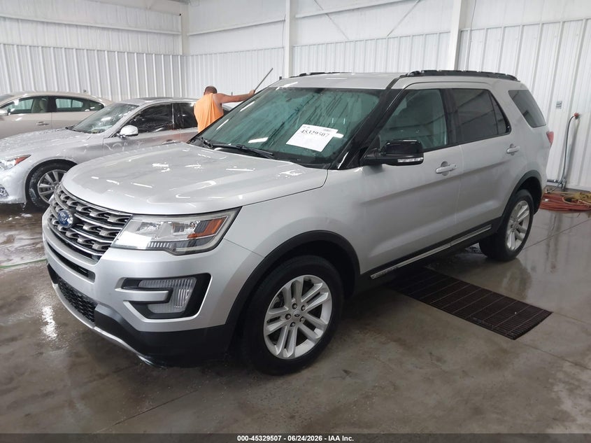 Vin: 1fm5k7d8xhge10893, lot: 45827440, ford explorer xlt 20172