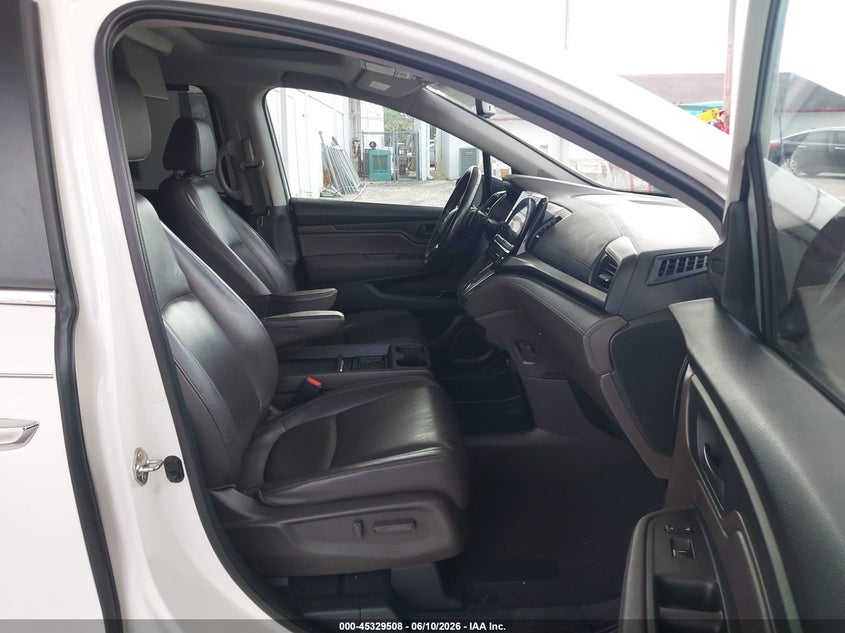 VIN 5FNRL6H75KB014757 2019 HONDA ODYSSEY EX-L